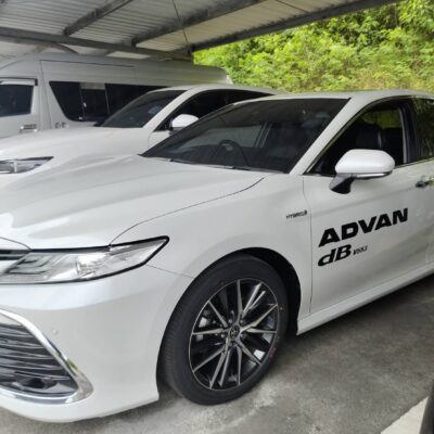 สติ๊กเกอร์ติดรถ
