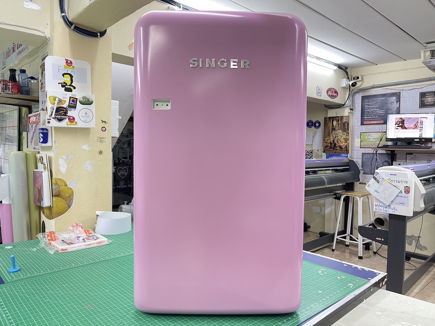 สติ๊กเกอร์ติดตู้เย็น งานพิมพ์ HP LATEX 830W โดย Nut-Print สติ๊กเกอร์ติดตู้เย็น
