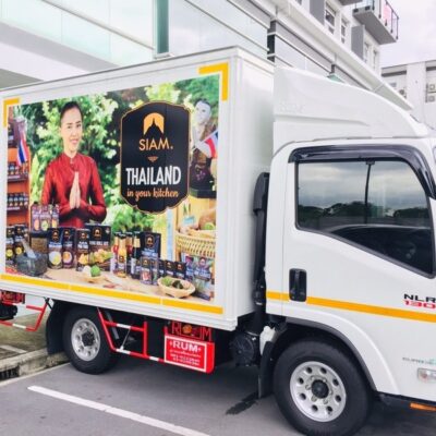 พิมพ์สติ๊กเกอร์รถบรรทุกโฆษณา